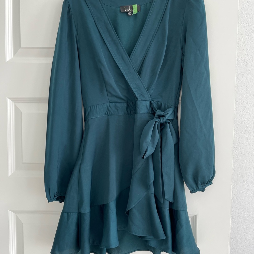 Lulus Green Holiday Dress size XS